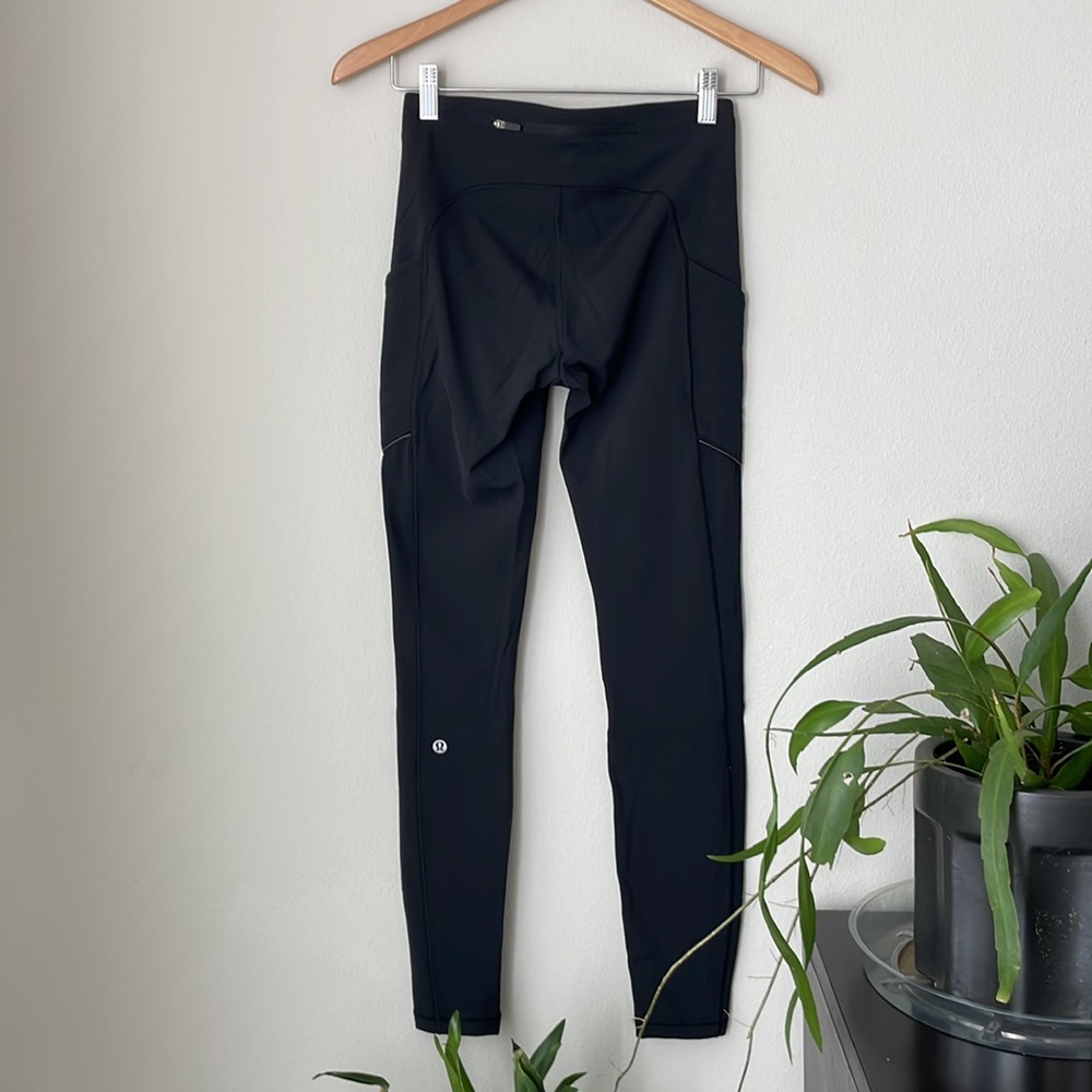 Lululemon black leggings